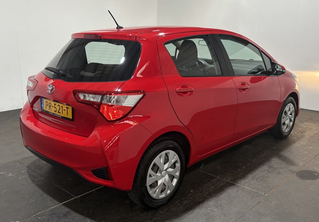 Toyota Yaris 1.0 vvt-i comfort | lage km-stand |