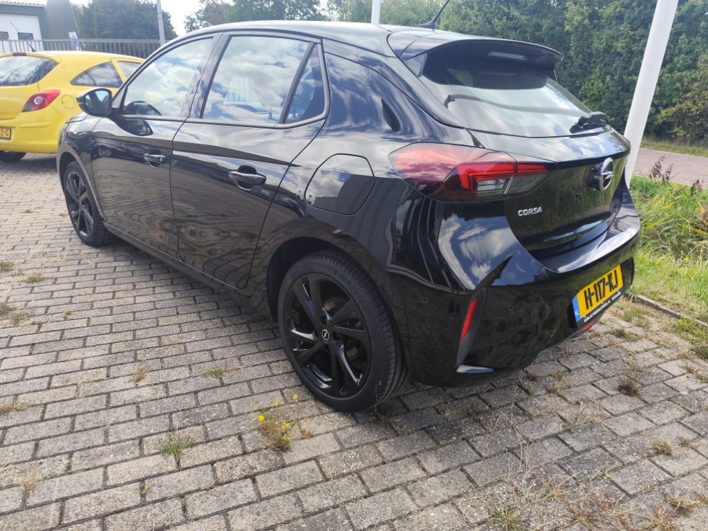 Opel Corsa 1.2 gs line