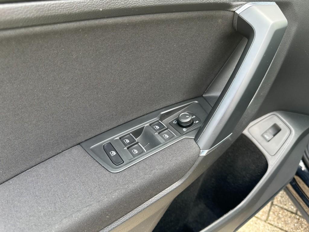 Volkswagen Tiguan Allspace 1.4 tsi comfortline 7p. trekhaak panoramadak ele