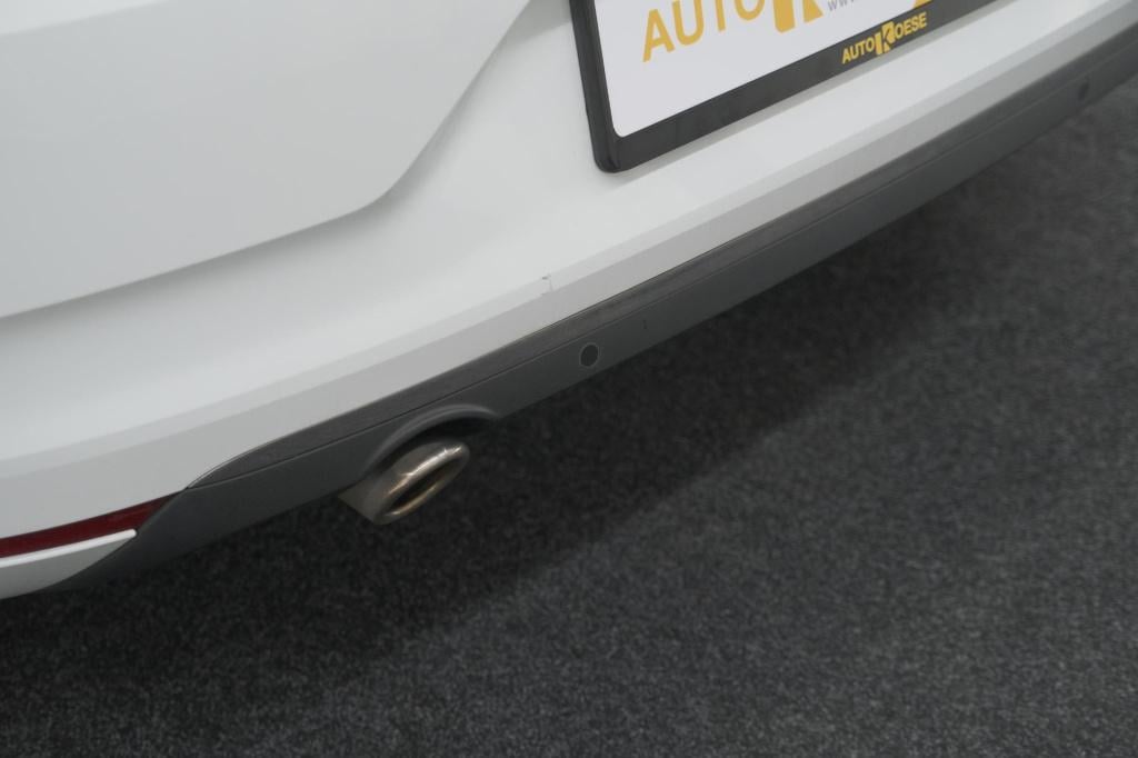 Renault Clio tce 130 edc intens | 360 camera | apple carplay | parkeersenso