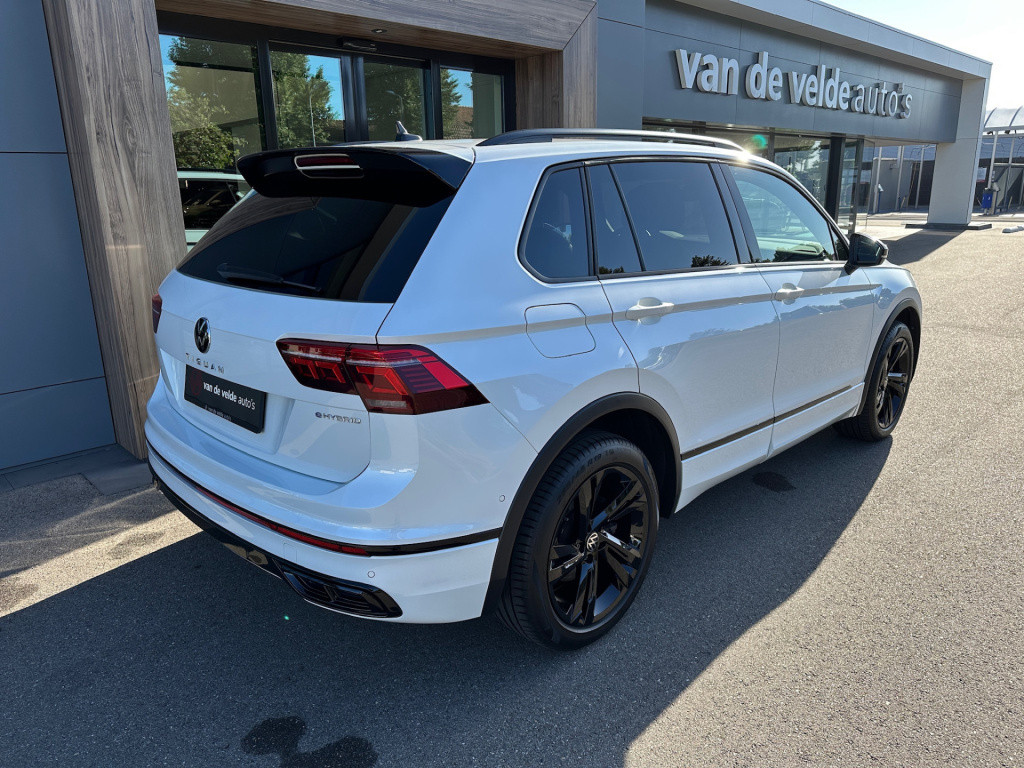 Volkswagen Tiguan 1.4 tsi ehybrid 245pk r-line | black style | trekhaak | c