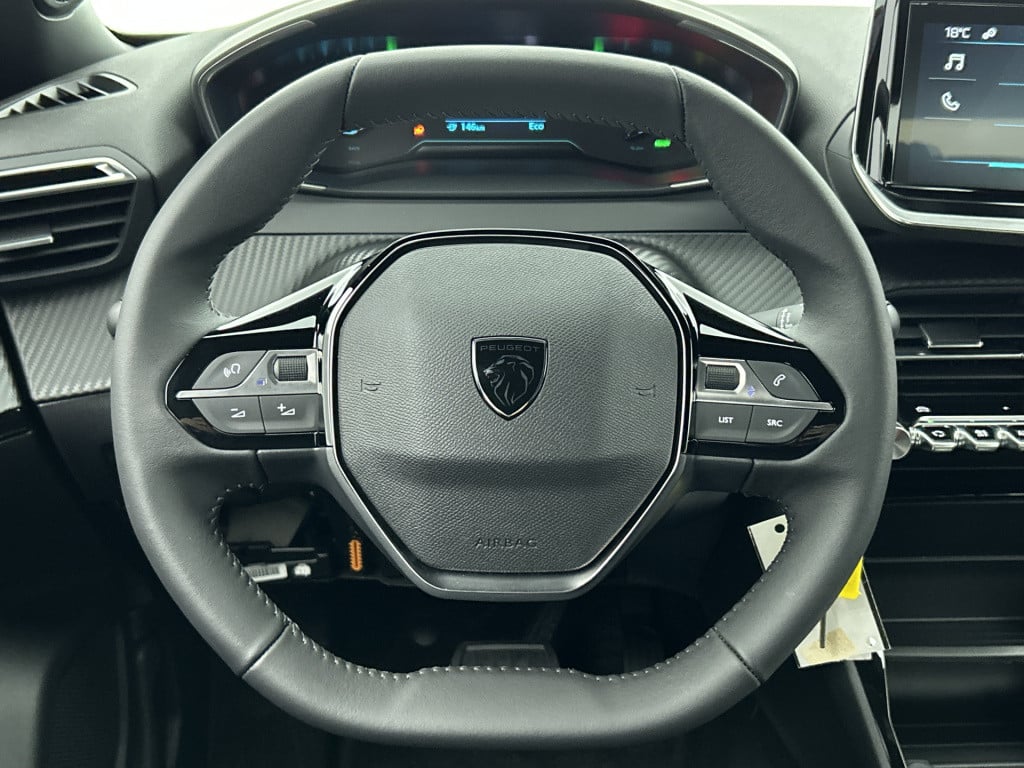 Peugeot E-2008 ev style 50 kwh | rijklaar |