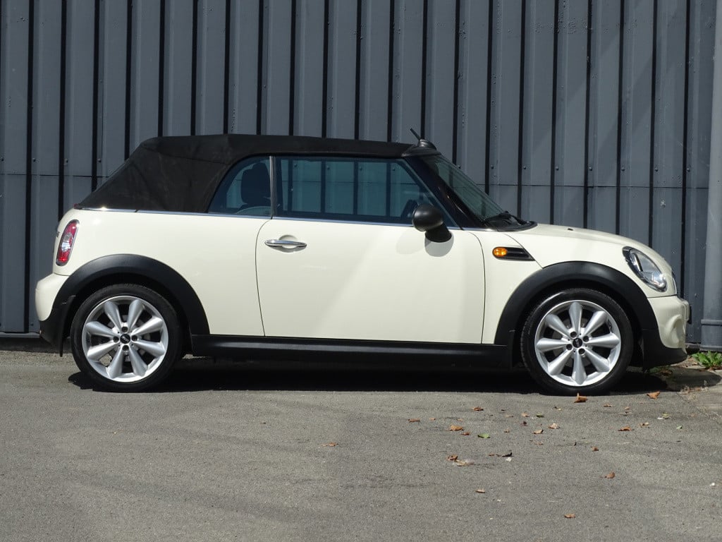 Mini One Cabrio mini 1.6 pepper | navi | stoelverwarming