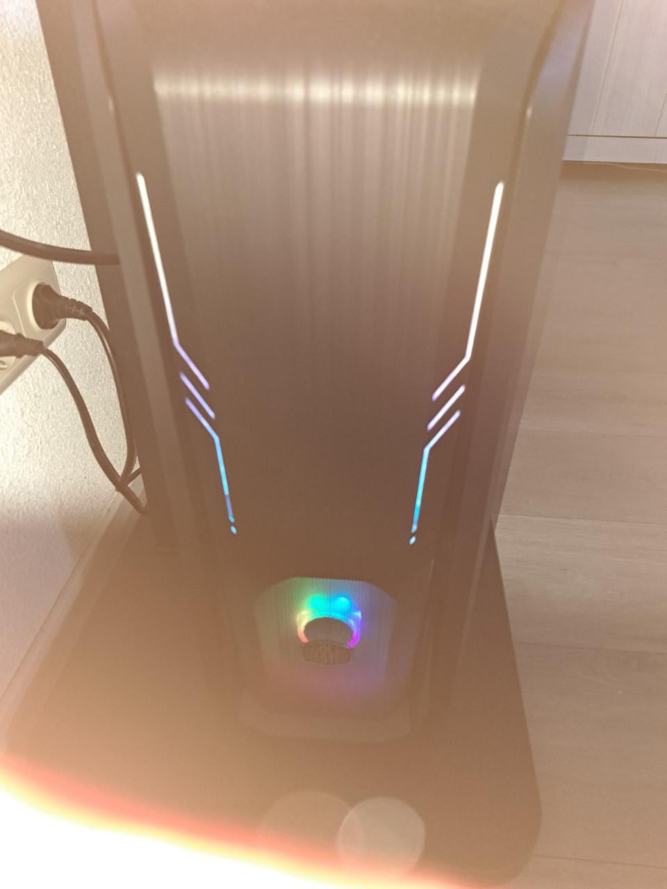 PC in nieuwe behuizing.
