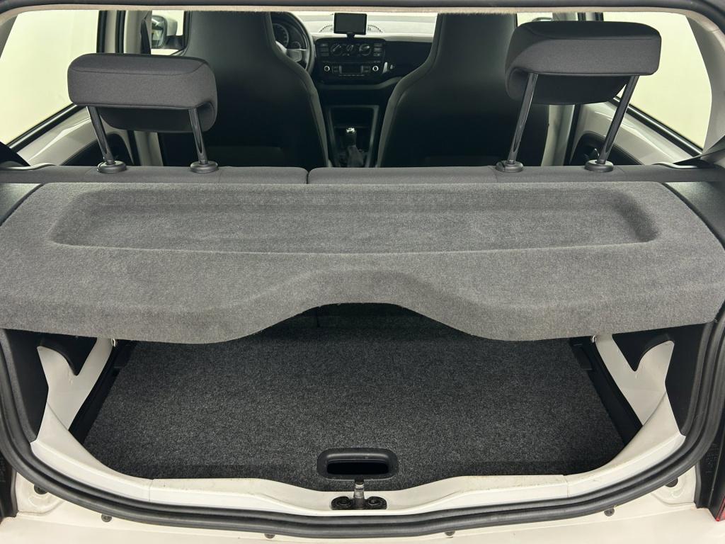 Volkswagen UP! occasion 1.0 move up! bluemotion | wit | tweedehands volkswa