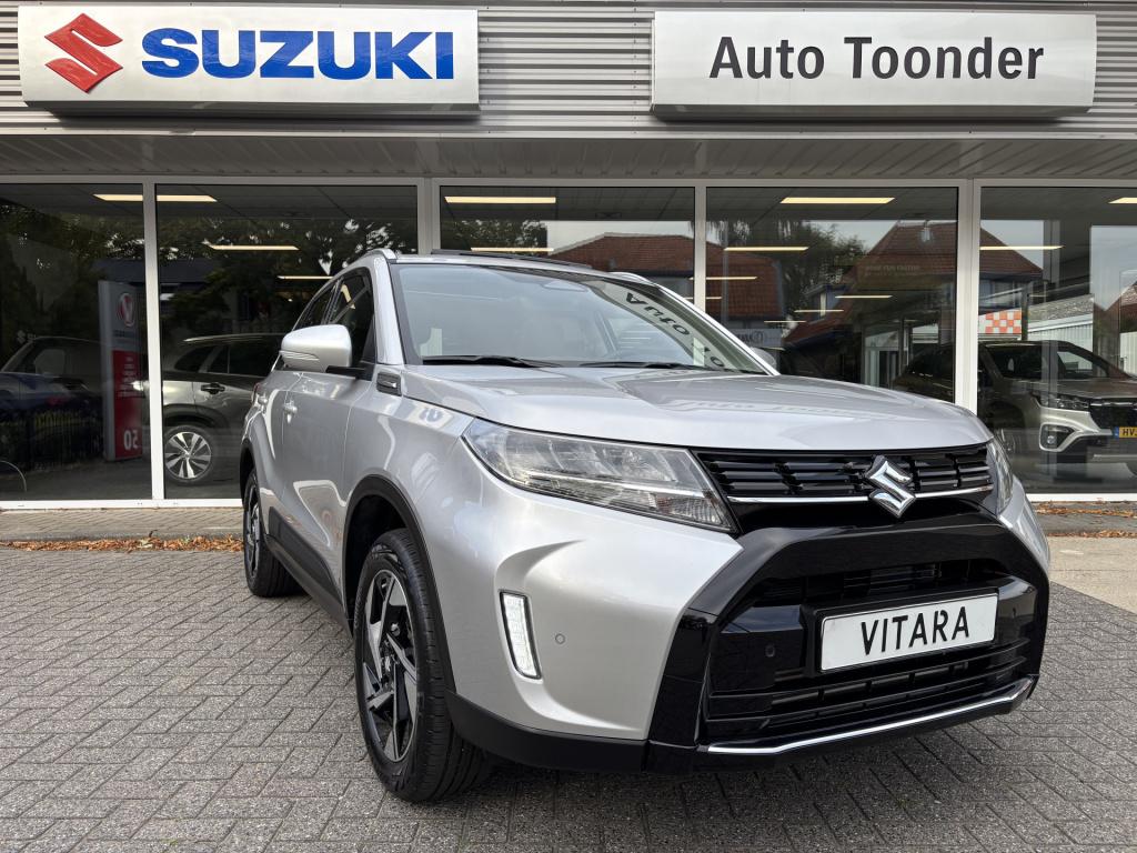 Suzuki Vitara style 1.4 boosterjet smart hybrid/ panoramadak