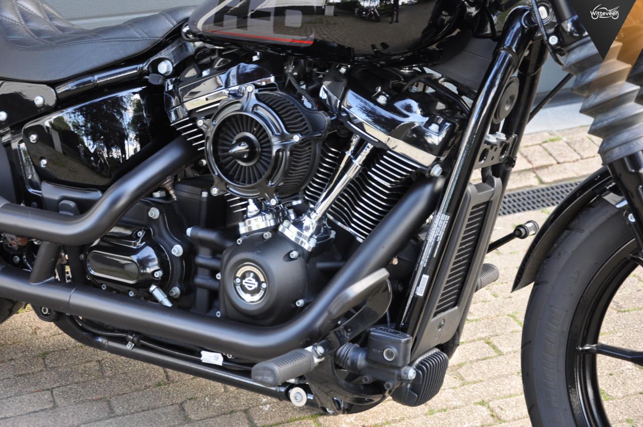 Harley-Davidson FXLR Low Rider 107