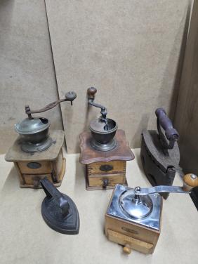 Koffiemolens en strijkijzers