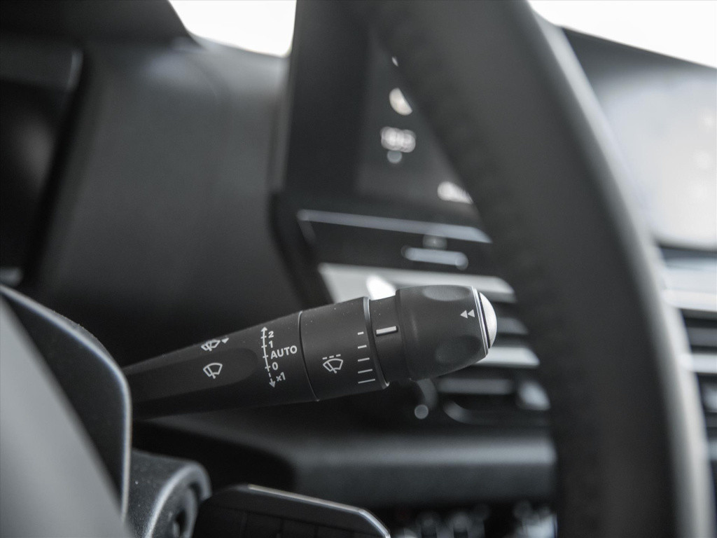 Citroen C4 1.2 hybrid 136pk e-dcs6 plus automaat | camera | park. sensoren 