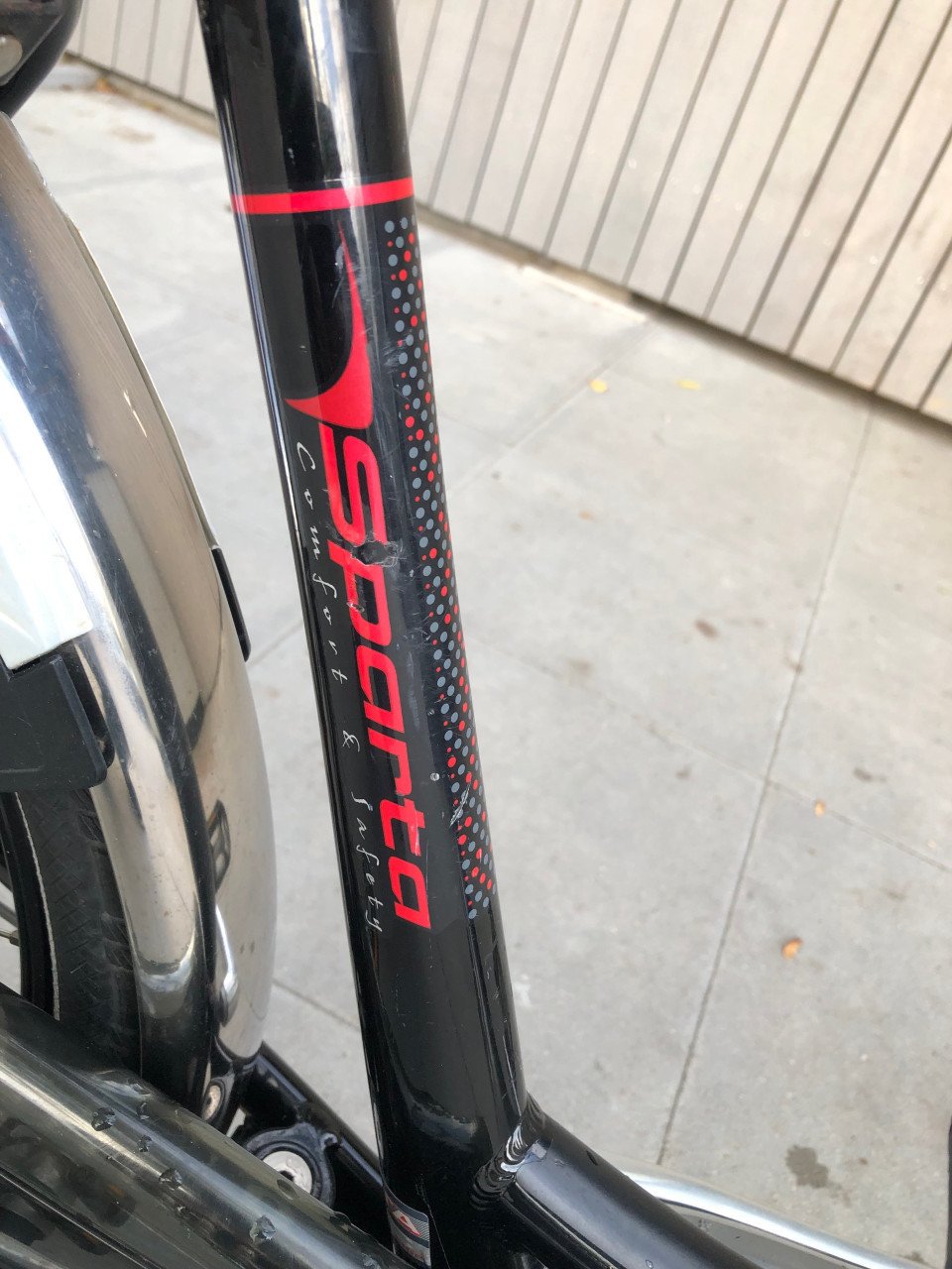 Nette damesfiets.
