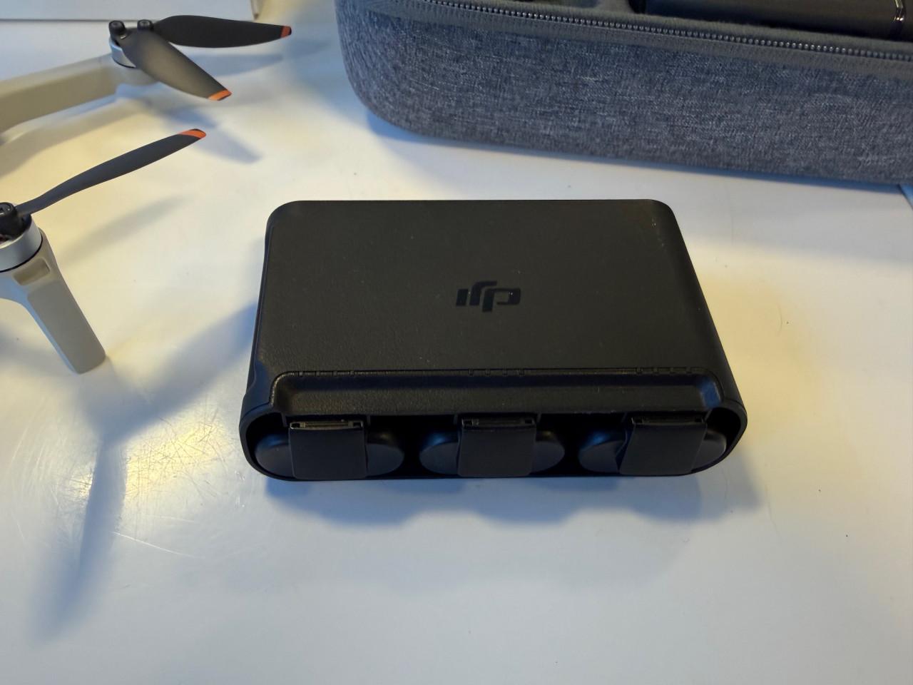 Complete DJI MIni SE Drone met 3 accu's en controller