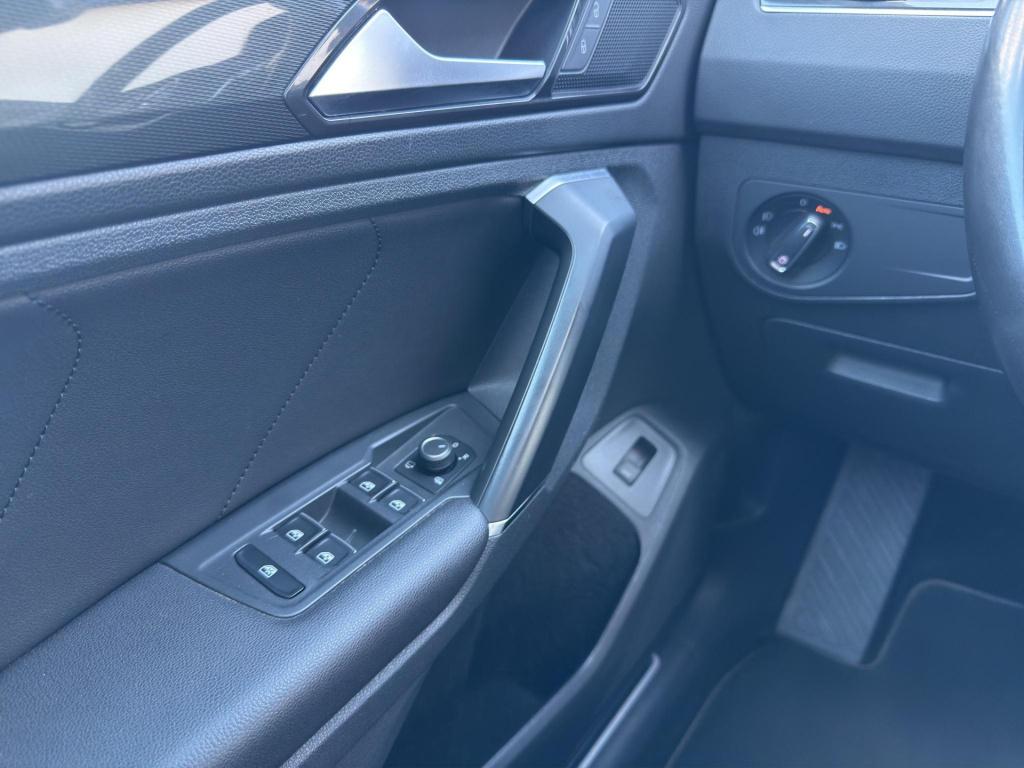 Volkswagen Tiguan 2.0 tsi 4motion highline business r-line exterieur | pano