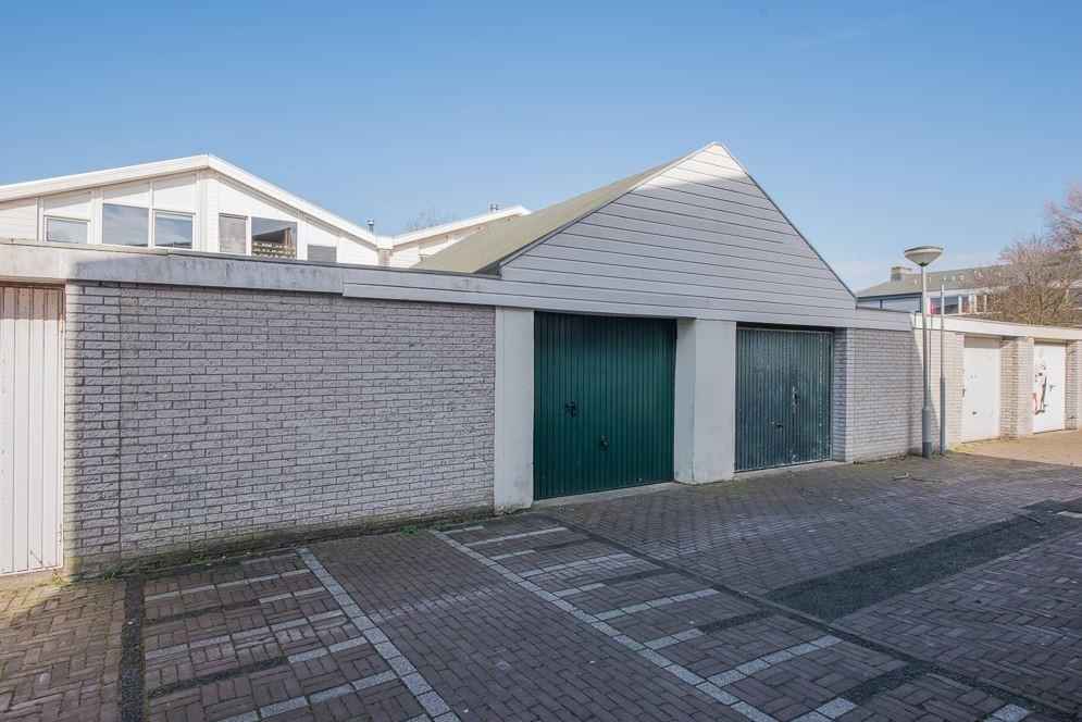 Per direct te huur: ruime eengezinswoning met garage in Goes