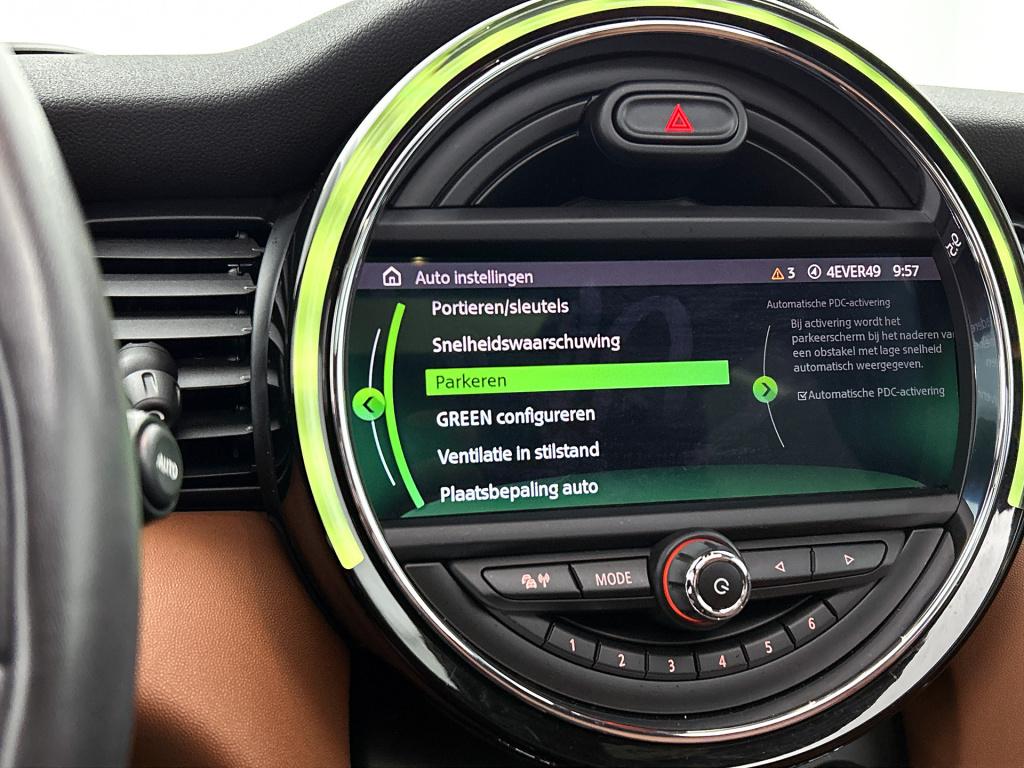 Mini Cooper mini 2.0 hammersmith | harman/kardon audio | schuidak | sfeerve