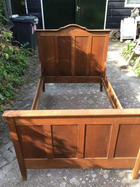 Vintage Bed “ Twijfelaar”