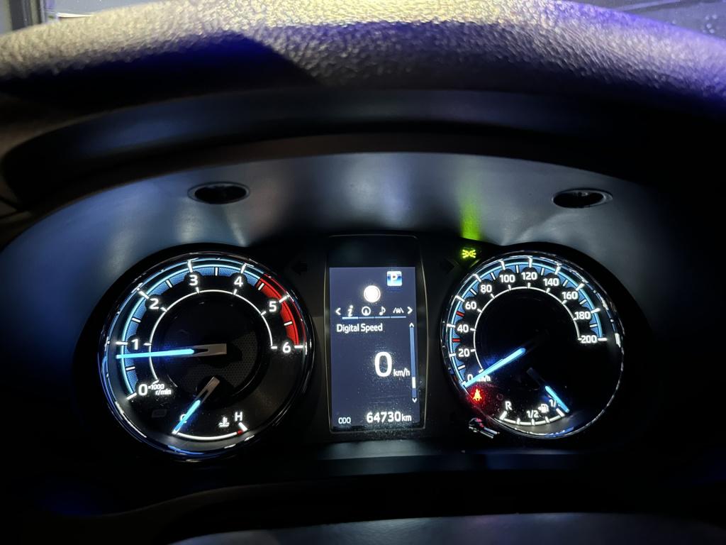 Toyota Hilux 2.8 d-4d xtra cab invincible *leer*camera*navi*carplay*