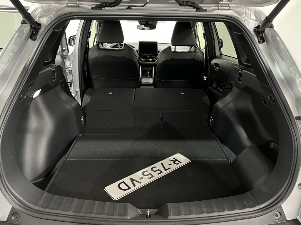 Toyota Corolla Cross 2.0 hp hybrid frist edition | bms | keyless | navi | t