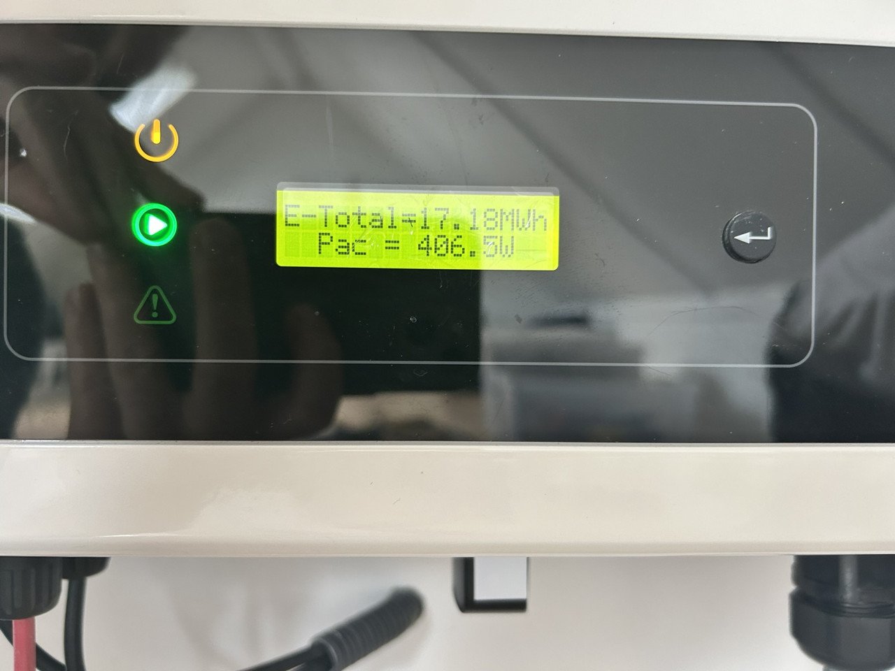 GoodWe 3600D-NS Omvormer met WiFi.