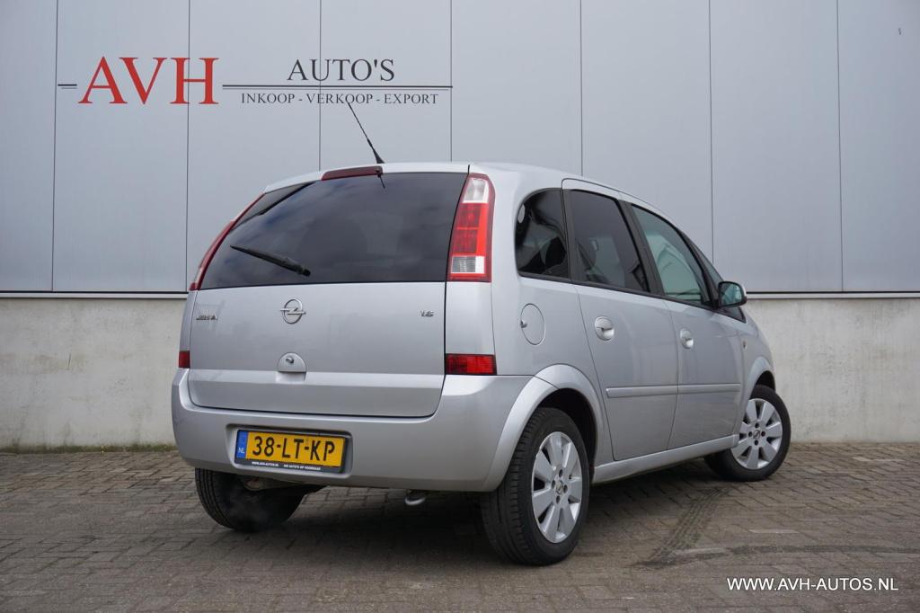 Opel Meriva 1.6-16v cosmo