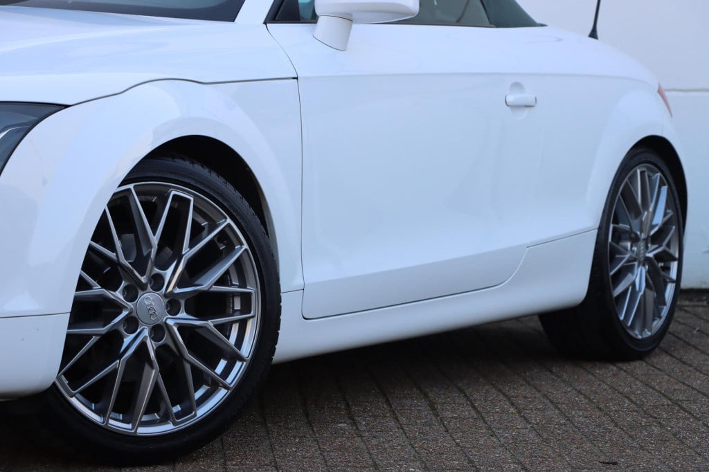 Audi TT roadster 1.8 tfsi 160pk