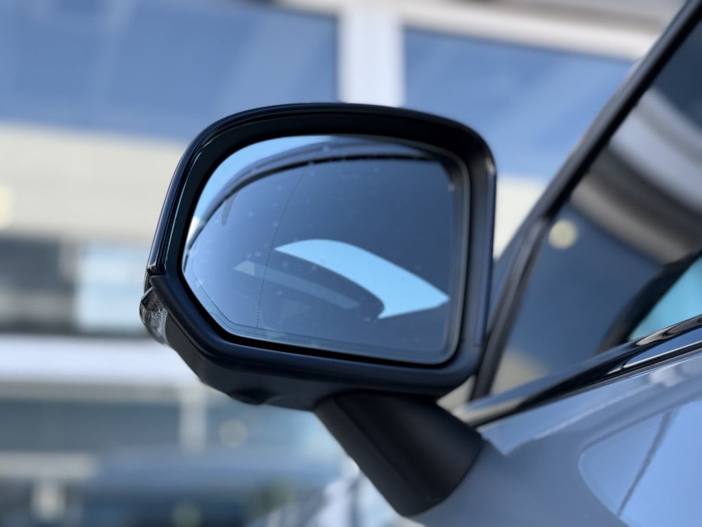 Volvo XC40 t5 262pk recharge| r-design-full options ! stylingpack