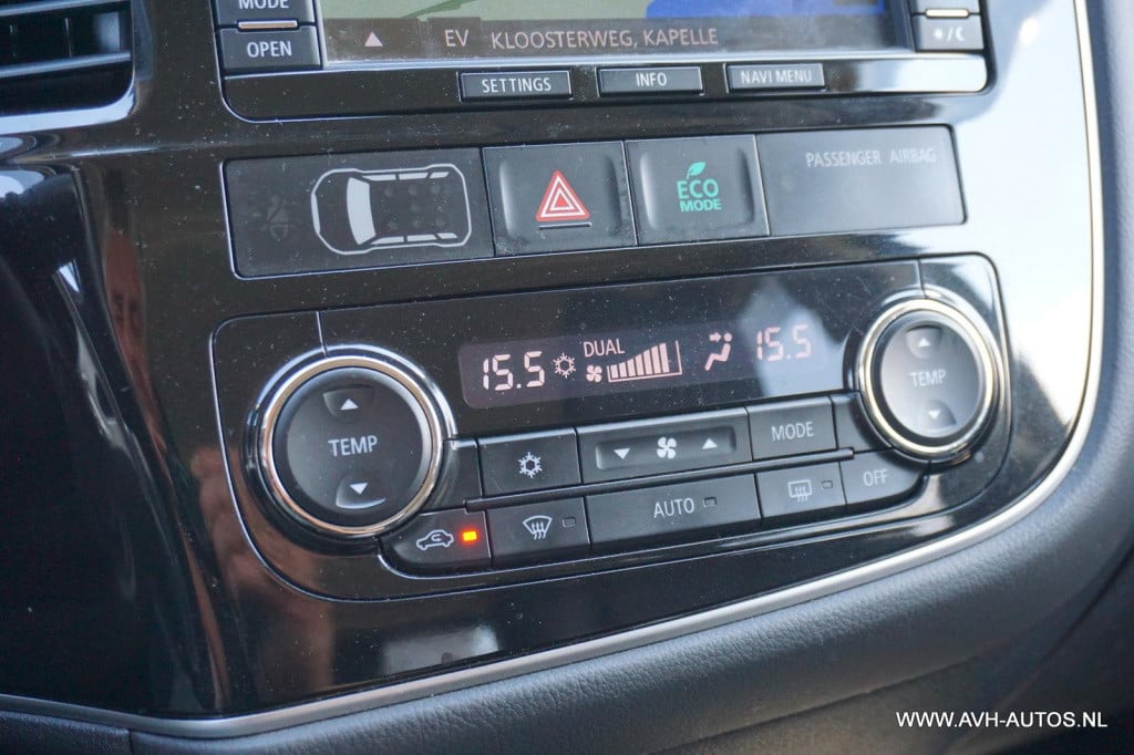 Mitsubishi Outlander 2.0 phev instyle