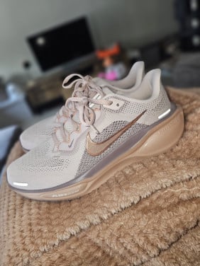 Nieuwe hardloopschoenen pegasus 41 dames 38