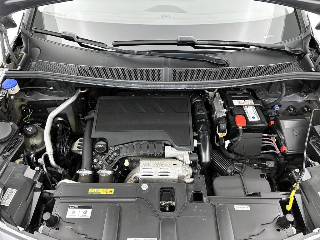 Peugeot 3008 130 pk blue lease premium | rijklaar | trekhaak