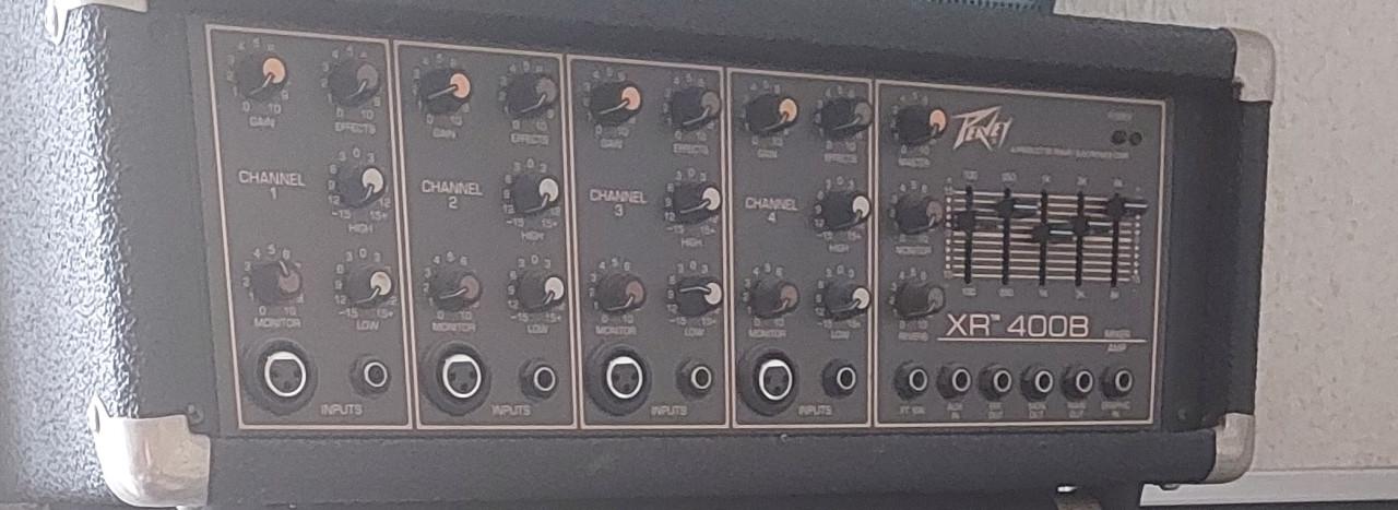 PEAVEY XR 400B MIXER AMP