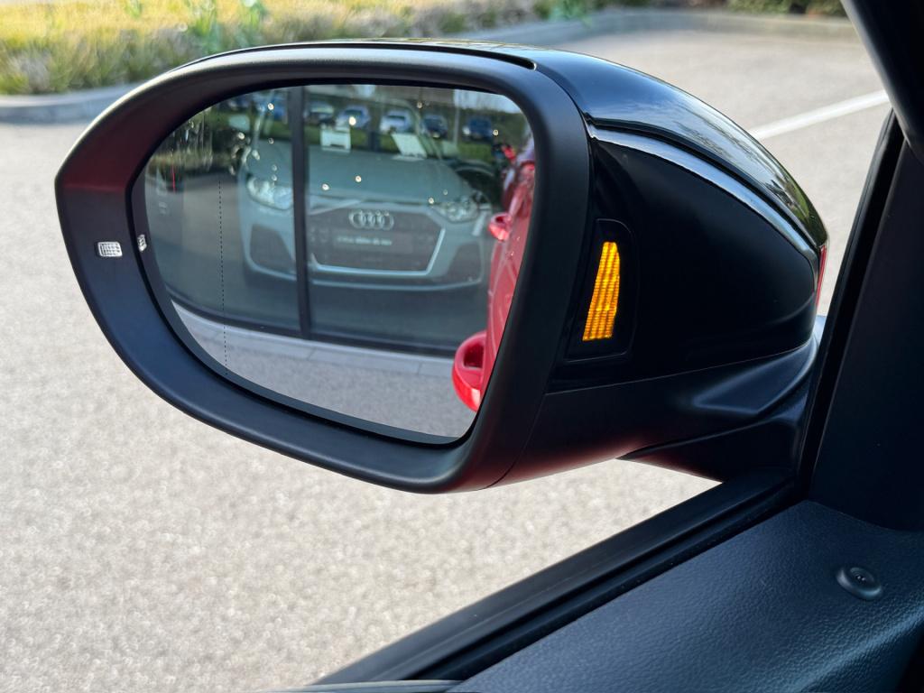 Volkswagen T-roc 1.5 tsi 150pk dsg style | navigatie | standkachel | camera