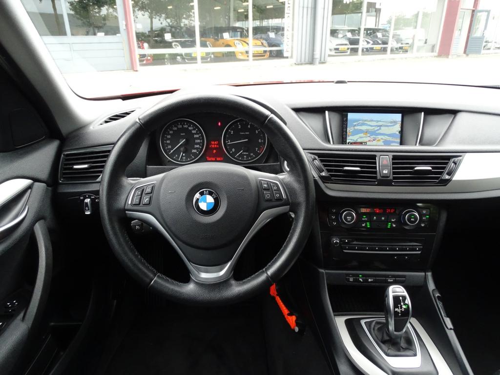 BMW X1 sdrive20i upgrade edition automaat | leder | navi