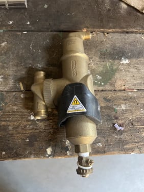 Spirotech lucht/vuilafsluiter