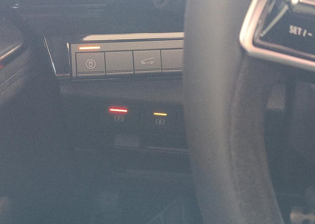 Renault Austral 1.2 e-tech full hybrid 200 techno esprit alpine - demo/ / e