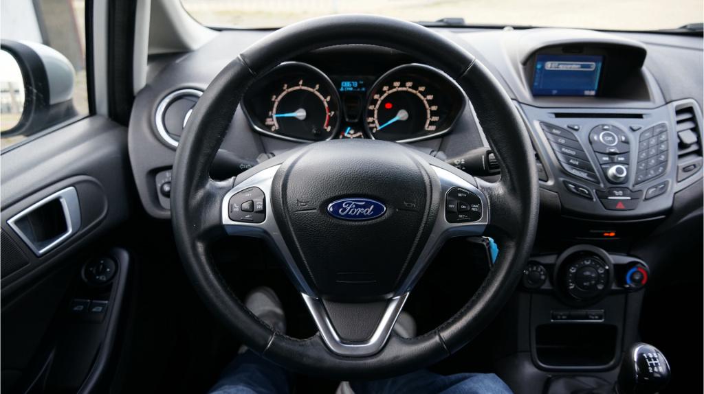 Ford Fiesta 1.0 style ultimate rijklaar incl garantie