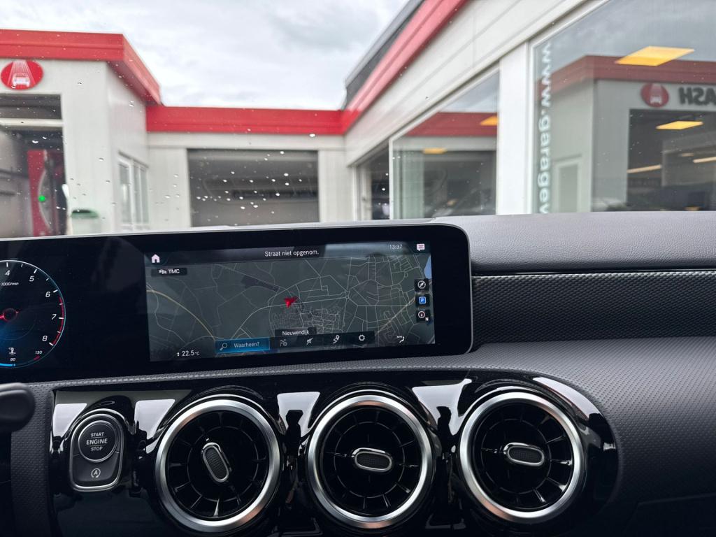 Mercedes-Benz A-Klasse 180 business solution plus upgrade