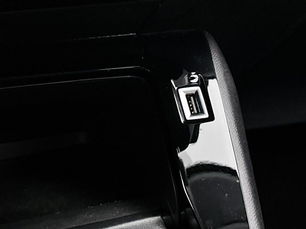 Peugeot 208 100 pk allure pack | rijklaar | keyless entry | camera | stoelv