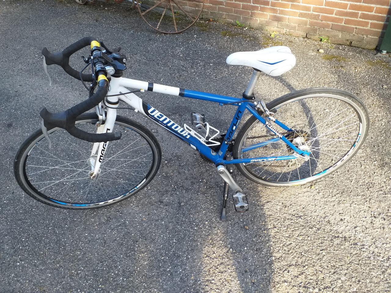 """MOOIE KINDER RACEFIETS IN PRIMA STAAT""""