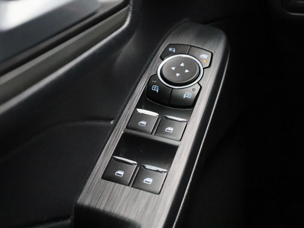 Ford Kuga 1.5i ecoboost 88kw titanium | lmv | virtual cockpit | cruise cont