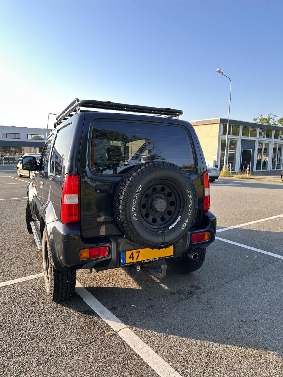 Suzuki Jimny 4x4.