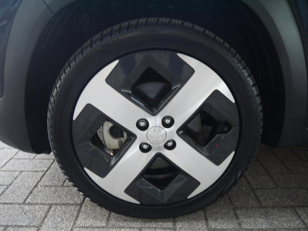 Hyundai Inster evolve sky plus 49 kwh