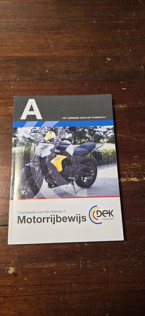 Theorieboek motorrijbewijs A