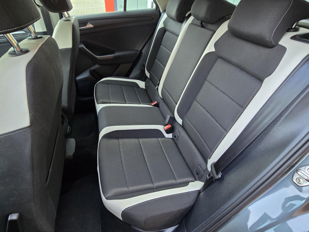 Volkswagen T-roc 1.5 tsi style business