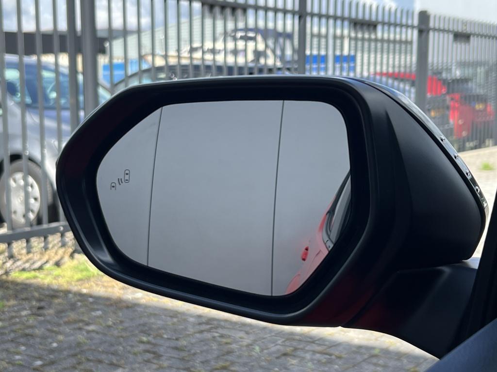 Toyota Yaris 1.5 hyb. launch ed. | stuurverwarming | stoelverwamring | dode