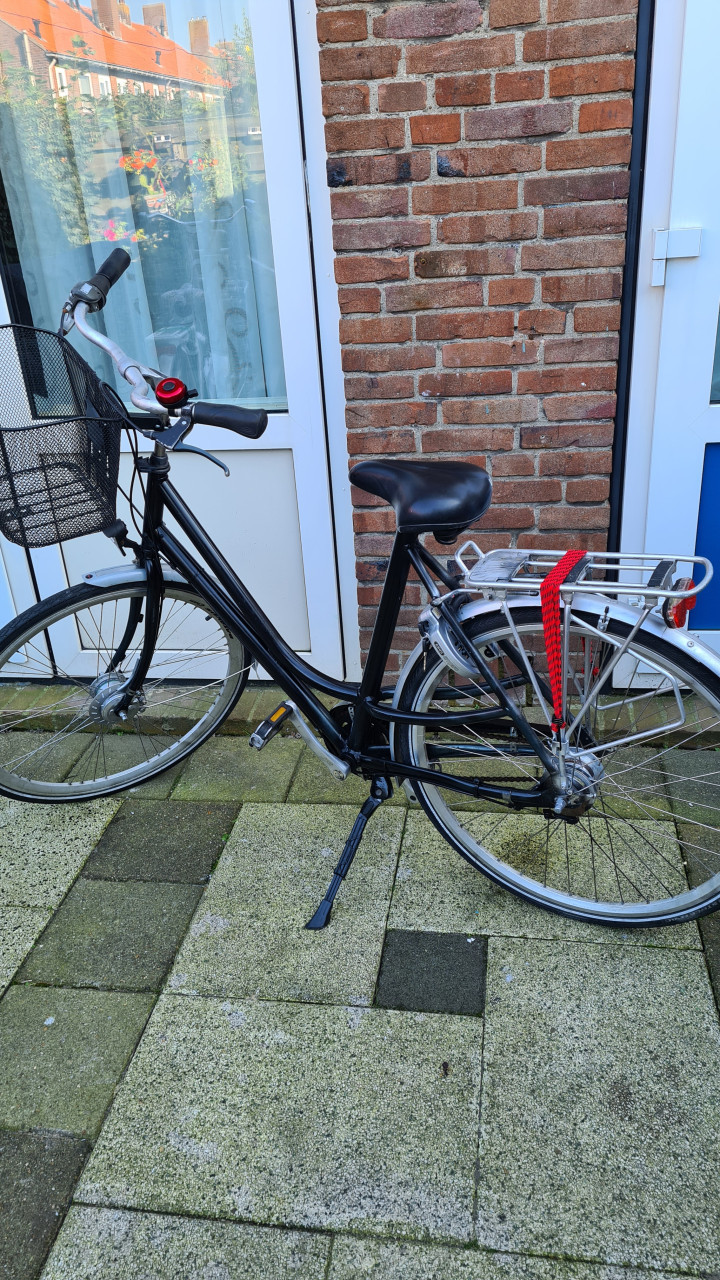 Dames fiets 28inch-met 7 versnellingen-fr.maat 57cm-nieuw slot
