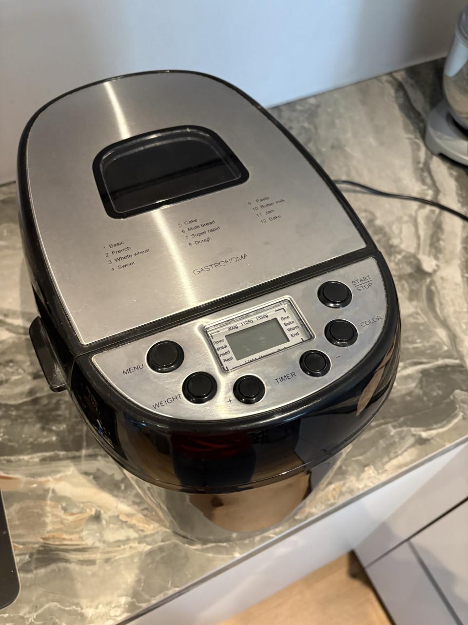 Broodbak machine