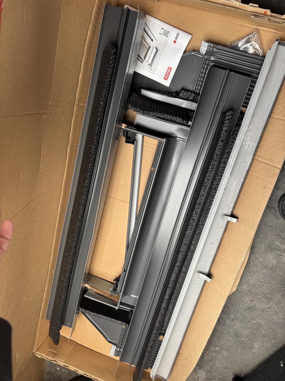 Velux GGL CK06 2070 Dakraam + EDW CK06 000- Nieuw in doos