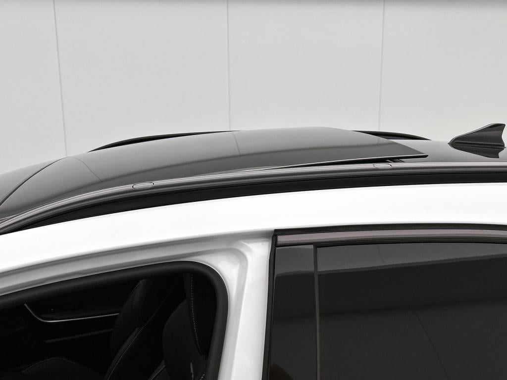 Kia Xceed 1.5 t-gdi gt-line automaat | panoramadak | elektrische achterklep