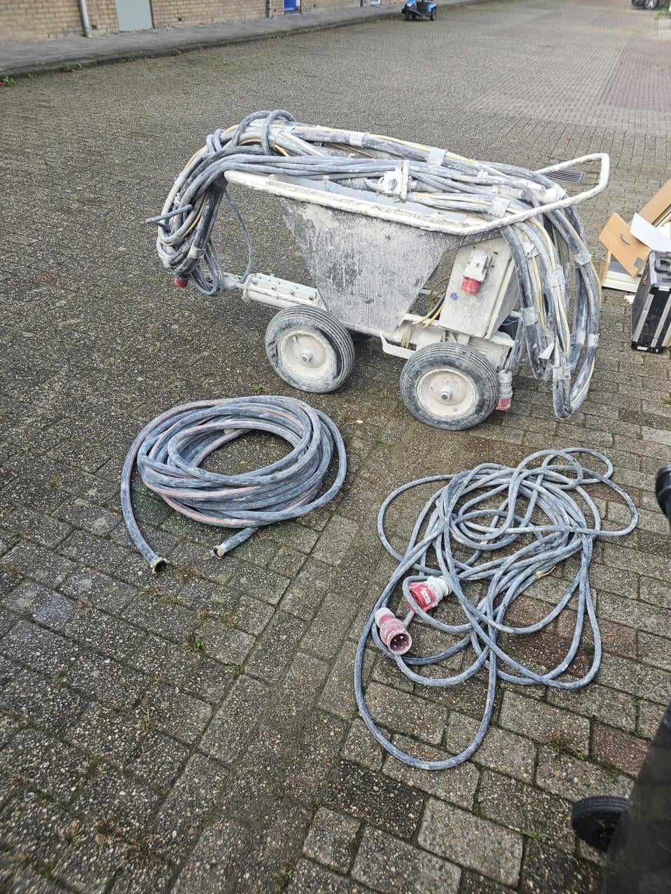 Spackspuit 380V (GBT) + Atlas Copco 380V compressor