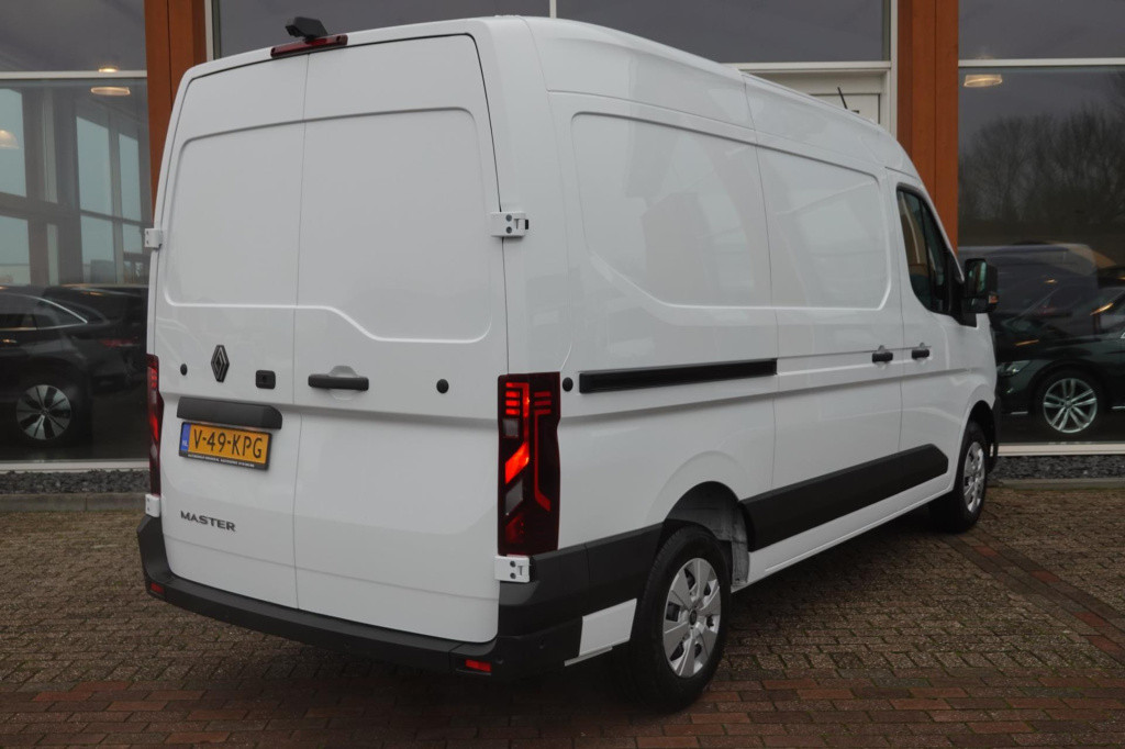 Renault Master t35 2.0 dci 170 l2h2 extra