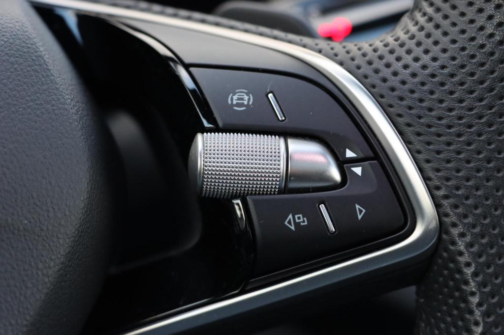 Skoda Kodiaq 1.5 tsi phev sportline business | 360 graden camera | pano | h